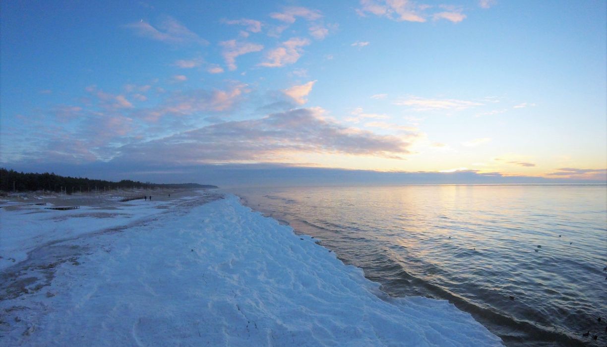 Coastlines and Lakes